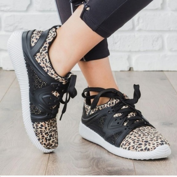Qupid Shoes - Leopard Canvas Sneakers